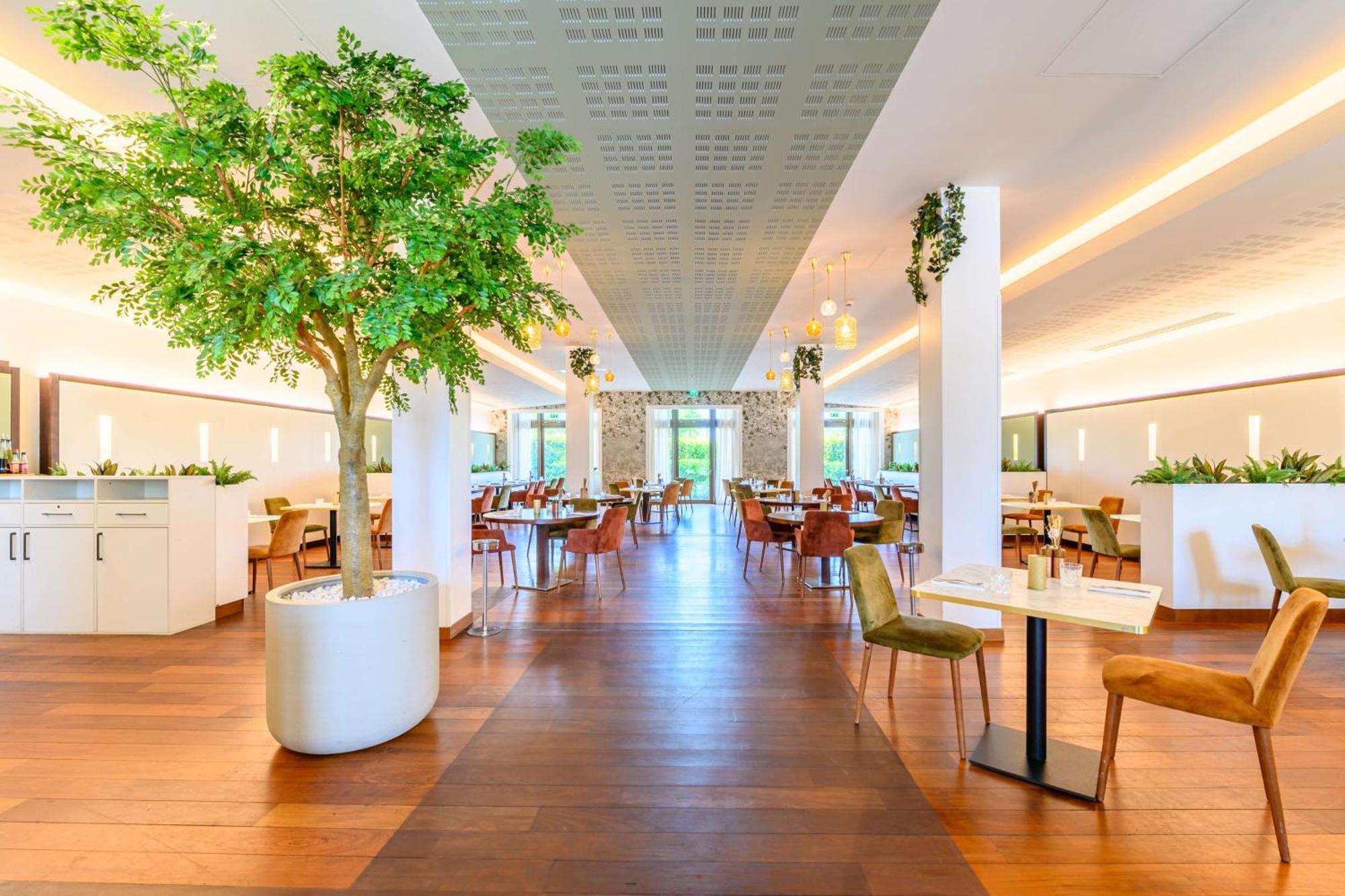 Radisson Blu Hotel Paris, Marne-la-Vallée Magny-le-Hongre Esterno foto Interior of the restaurant