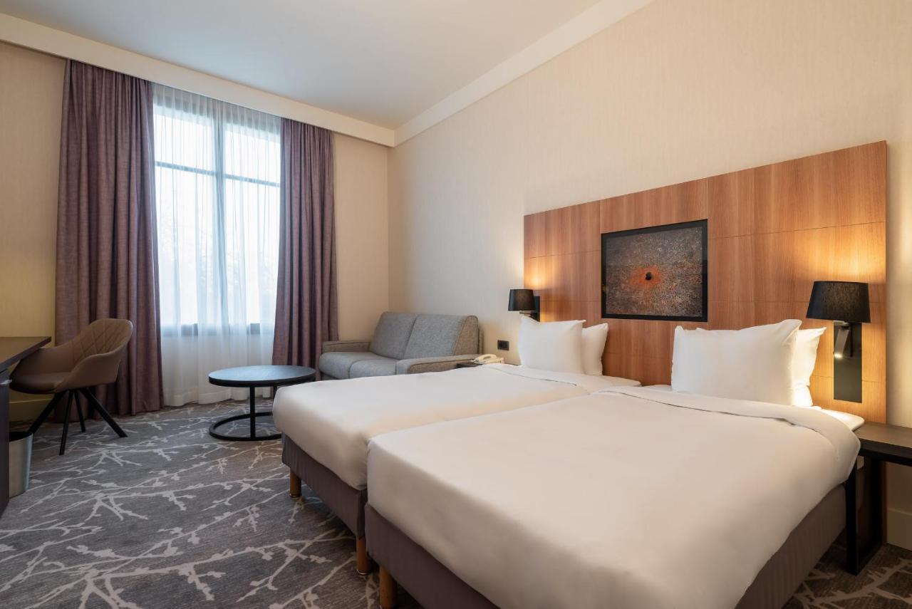 Radisson Blu Hotel Paris, Marne-la-Vallée Magny-le-Hongre Esterno foto Room at the hotel
