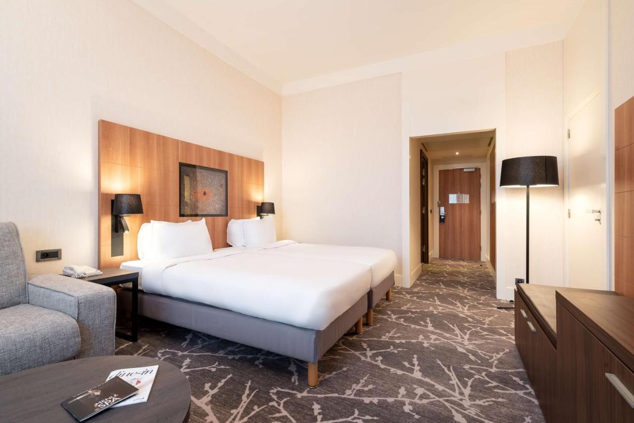 Radisson Blu Hotel Paris, Marne-la-Vallée Magny-le-Hongre Esterno foto Room in the hotel